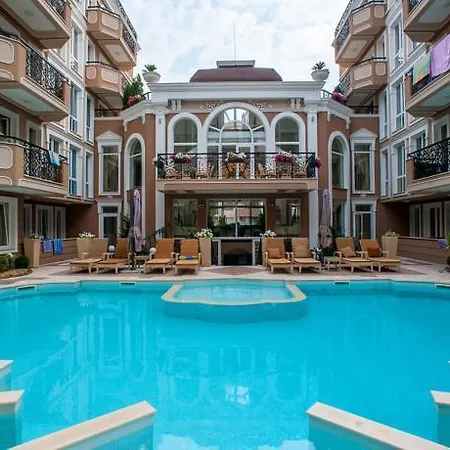 Apartment Dawn Park Deluxe